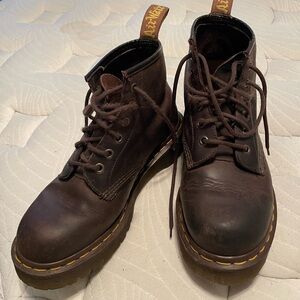 Made in England Brown Docs sz 8